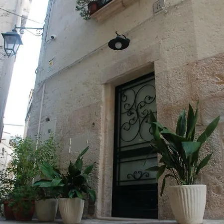 Antro Delle Muse Frühstückspension Altamura